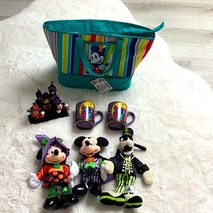 Disney bundle - bag and Halloween figures, countdown clock, and mugs